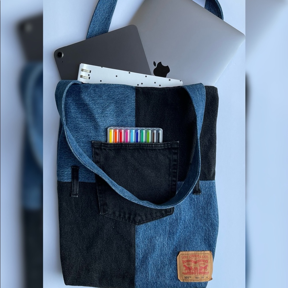 CUSTOM LEVI TOTE BAG!!